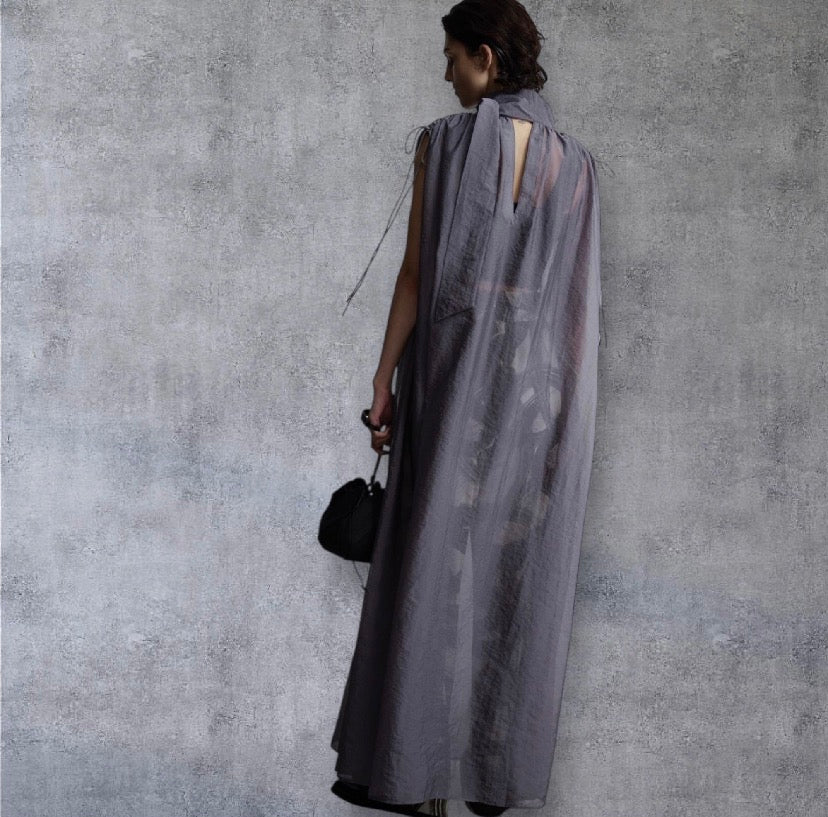 n The Bow Tie Gathered Dress – Ujoh