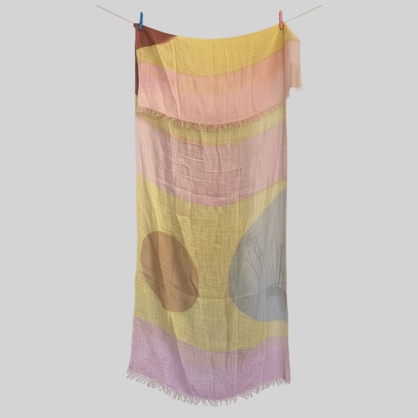 The Shaded Circles Scarf – Exquisite J