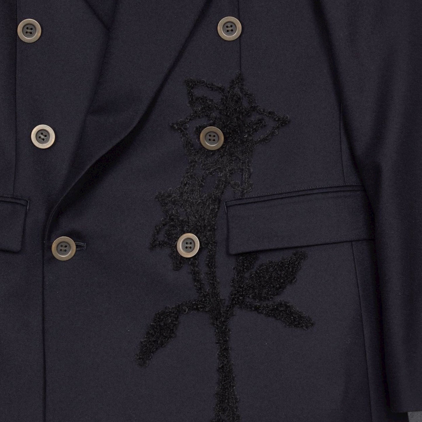 f The Double-Breasted Blazer – Meagratia